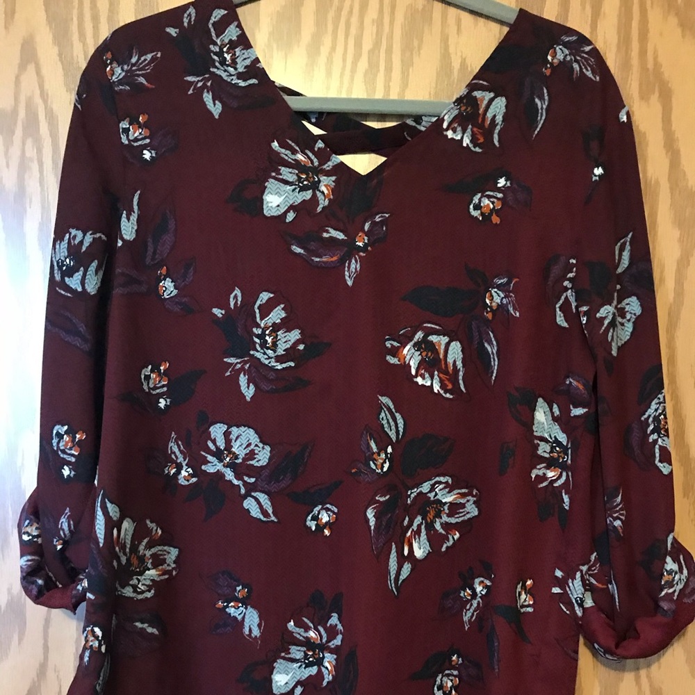 Maurices top size large